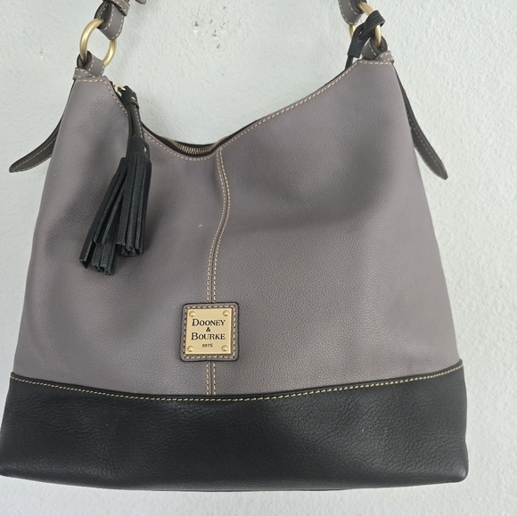 Dooney & Bourke Shoulder Handbag Women Sophie Florentine Leather Hobo Tassel - Picture 2 of 16